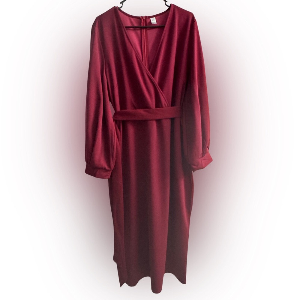 Plus Sized 2XL Burgundy Long Sleeve Midi Dress w/ Back Slit